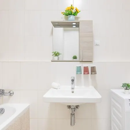 Balcony - Modern - Comfy Budapest