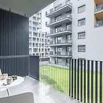 Balcony - Modern - Comfy Apartmán *