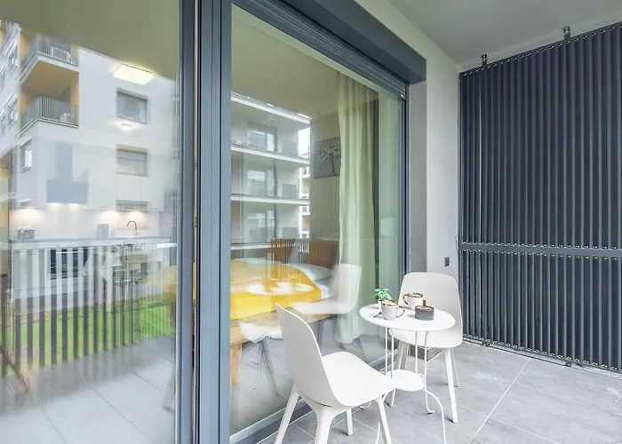 Lägenhet Balcony - Modern - Comfy *